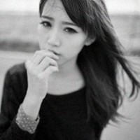 黑白系列伤感女生头像