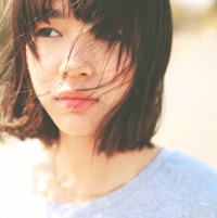 小清新美女QQ头像