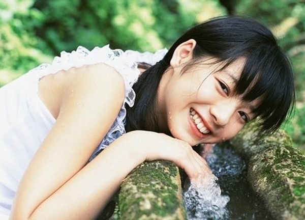 唯美爱笑的女生图片大全