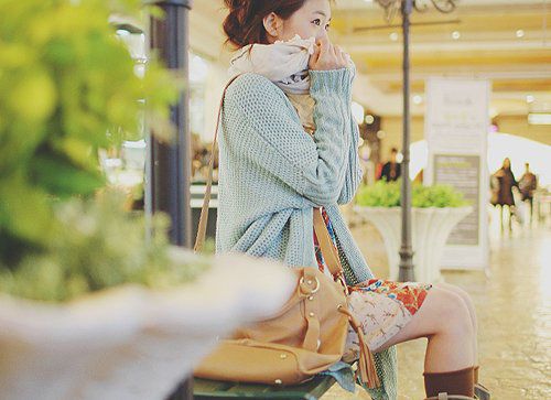冬日唯美女可爱女生图片