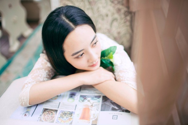 可爱文艺清纯美女图片