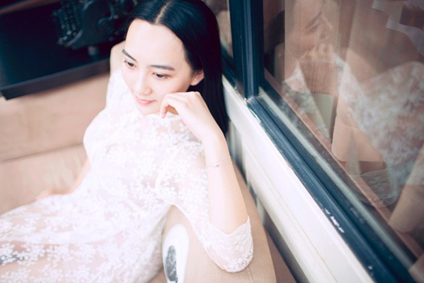 可爱文艺清纯美女图片