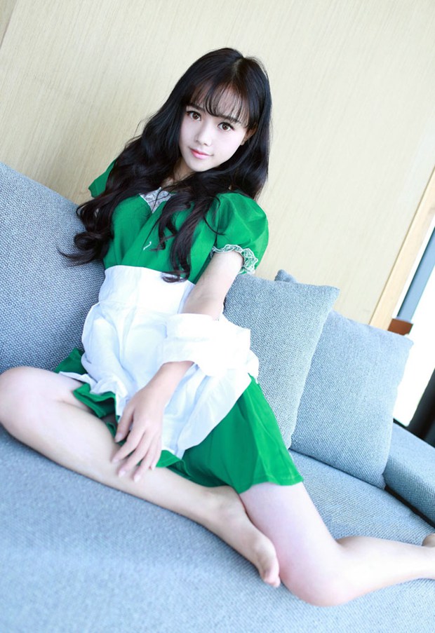 可爱美女卡哇伊甜美女仆制服装扮