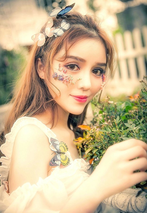 唯美花园花仙子意境图片