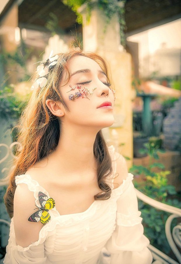 唯美花园花仙子意境图片