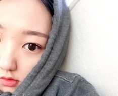 爱自拍的可爱居家微信女生唯美头像