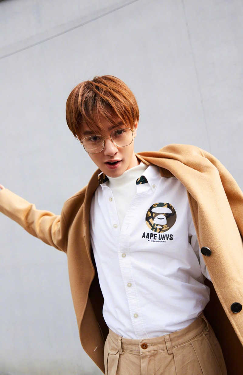 官鸿图片 官鸿清爽帅气图片