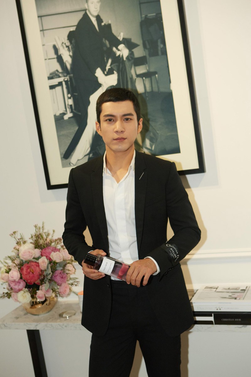 韩东君图片 韩东君上海品牌活动照图片