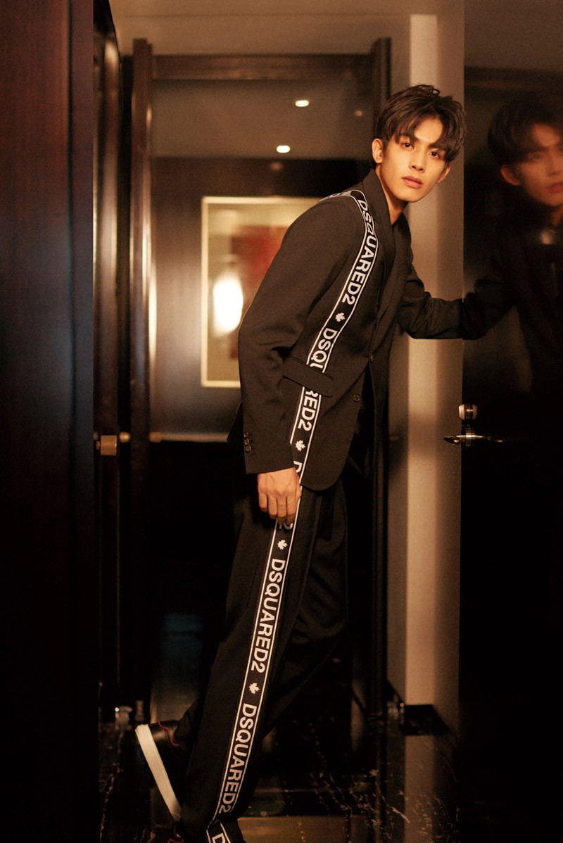 宋威龙《时装男士》杂志封面图片