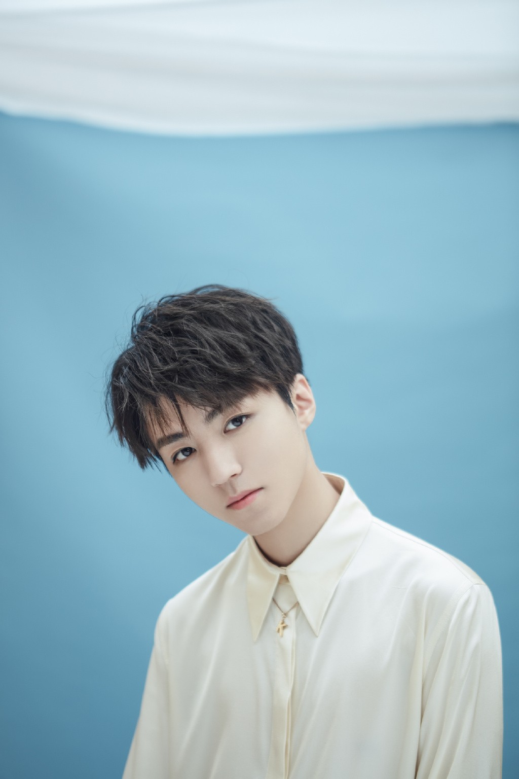 王俊凯图片 王俊凯19岁生日会帅气图片