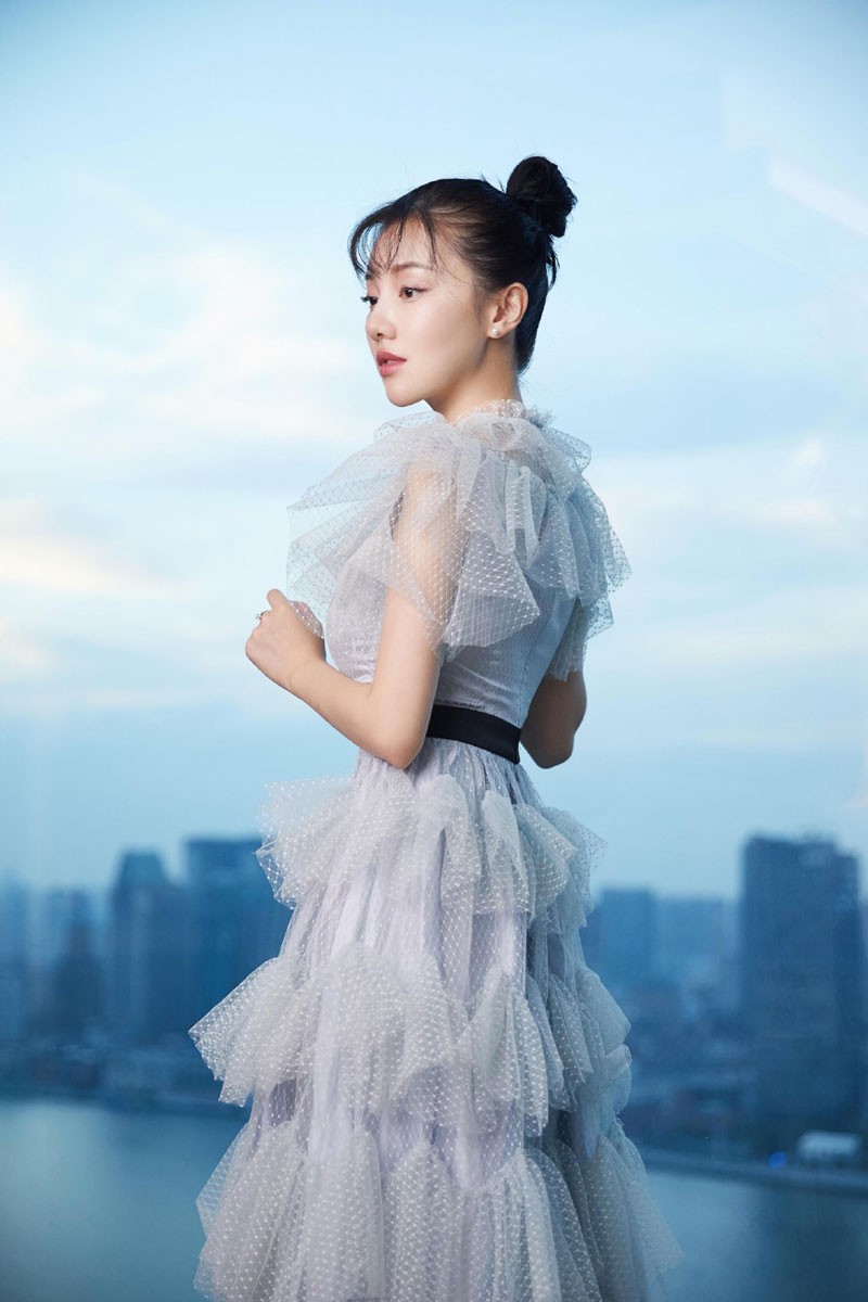 王鹤润图片 王鹤润​甜美活动照图片