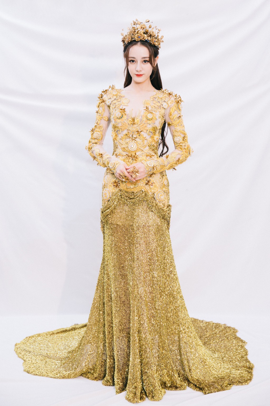 迪丽热巴图片 金鹰女神​迪丽热巴获奖图片