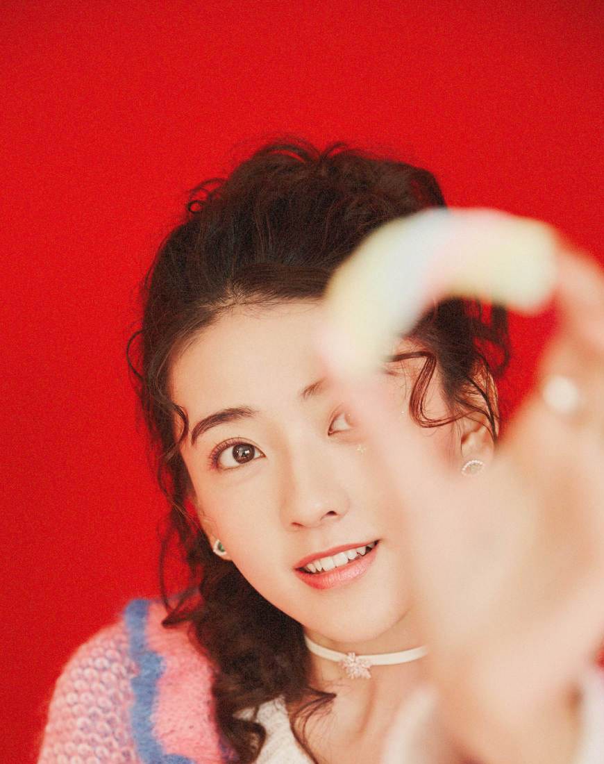 梁洁图片 梁洁甜美图片