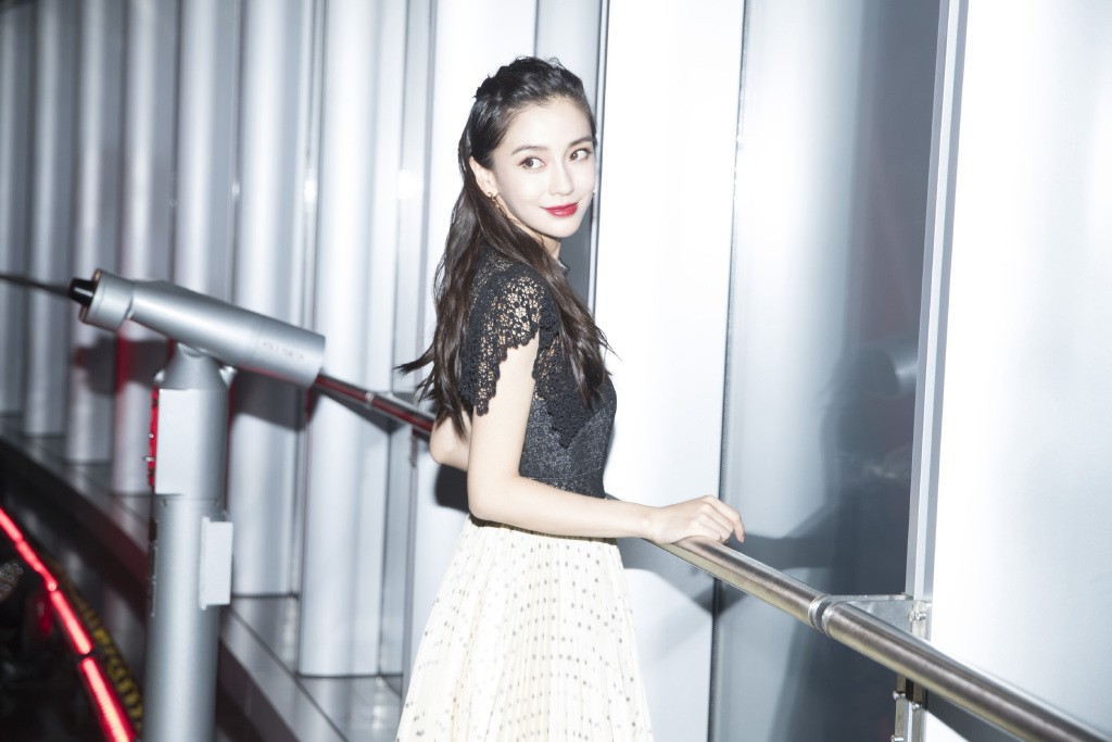 angelababy杨颖9月最新活动照图片
