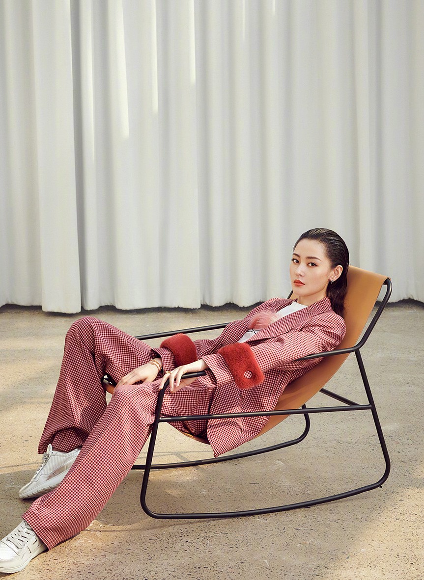 张天爱图片 张天爱时装杂志封面图片