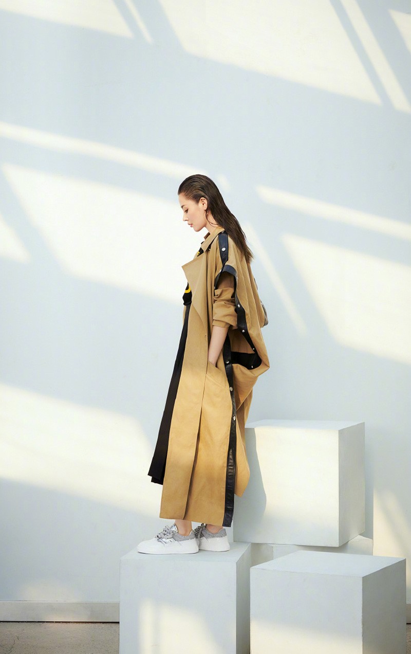 张天爱图片 张天爱时装杂志封面图片