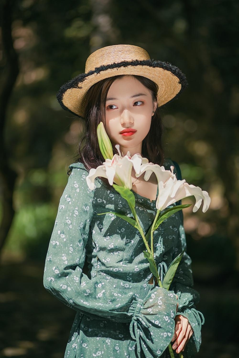 复古森系百合花美美女小清新艺术照