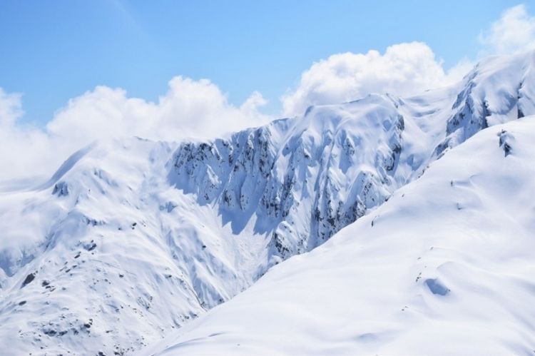 白雪皑皑无瑕的雪景风景图片