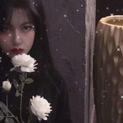 很丧的头像女 冷酷 黑暗丧风格女头像哭泣