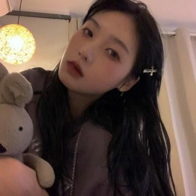 2022年最流行的女生头像 2022热门女生头像