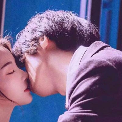 成熟情侣头像气质稳重成熟一点的男女情侣头像 情侣头像成熟气质头像一对