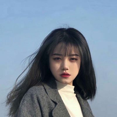 哭的图片女生伤心真人头像 图片头像哭泣女生