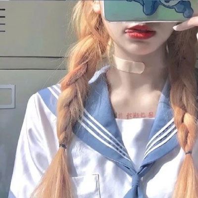 头像女生只露下半脸图片 女生露半脸头像