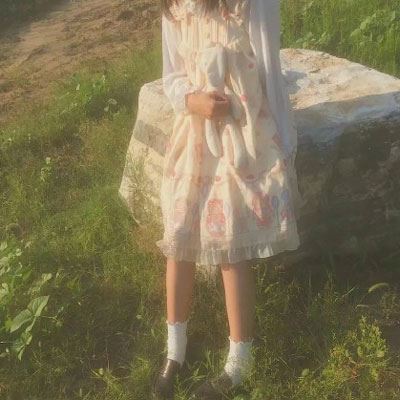 头像女生只露下半脸图片 女生露半脸头像