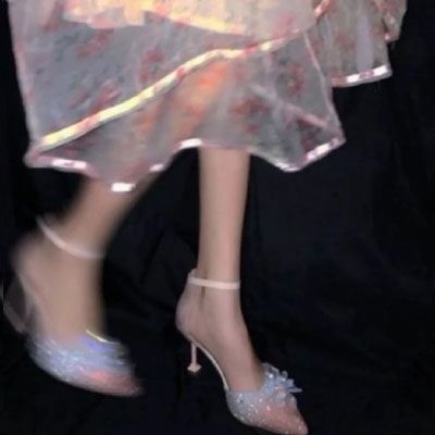 头像女生只露下半脸图片 女生露半脸头像