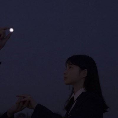 甜蜜情侣头像 非常甜蜜的情侣头像动漫