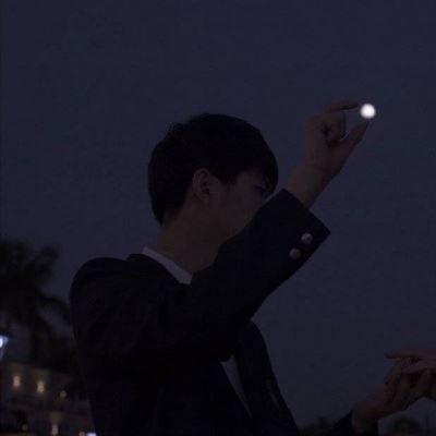 甜蜜情侣头像 非常甜蜜的情侣头像动漫