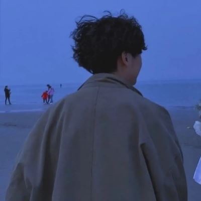 甜蜜情侣头像 非常甜蜜的情侣头像动漫