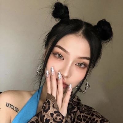 超霸气女生头像图片卡通 超霸气女生头像图片二次元