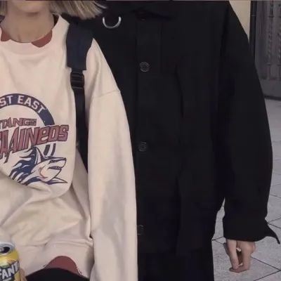 情侣头像真人一人一半 个性不露脸 情侣头像真人一人一半不露头霸气