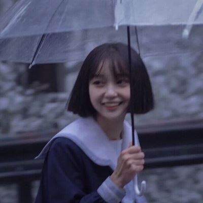 高清蓝色系女生头像 超级好看的蓝色系女生头像