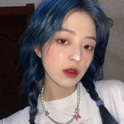 网恋女生照片好看而不假15岁 网恋女生照片好看而不假17岁
