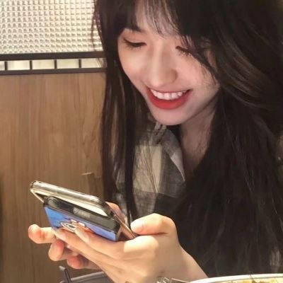 网恋女生照片好看而不假15岁 网恋女生照片好看而不假17岁