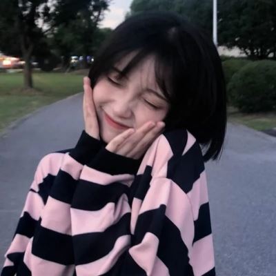 美女头像 真人 真人头像 美女心