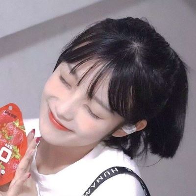 网恋女生照片好看而不假15岁 网恋女生照片好看而不假17岁