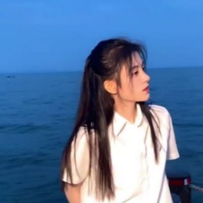 高清蓝色系女生头像 超级好看的蓝色系女生头像