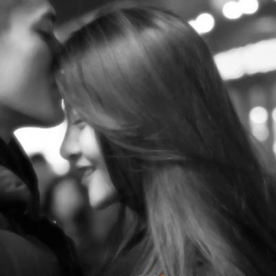 情侣头像 黑白 一人一半 情侣头像图片一人一张黑白