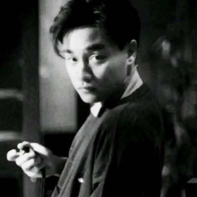 情侣头像 黑白 一人一半 情侣头像图片一人一张黑白