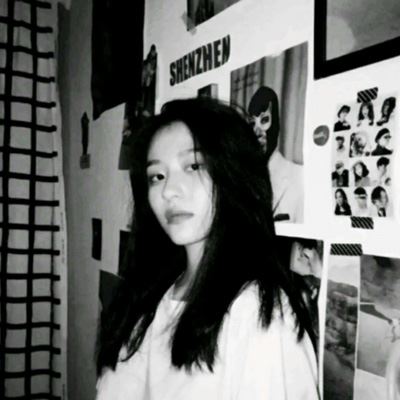 情侣头像黑白真人一人一半 情侣头像黑白的