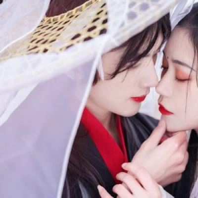 古风情侣头像一左一右 个性 高清情侣头像古风一男一女 一人一半
