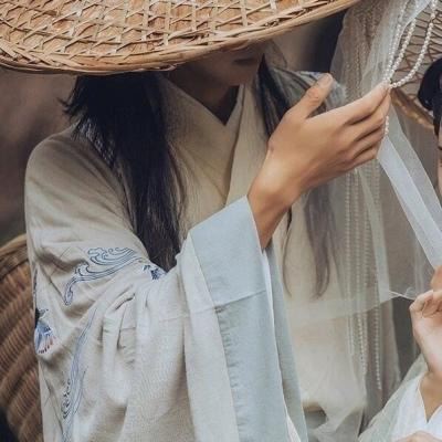 古风情侣头像一左一右 个性 高清情侣头像古风一男一女 一人一半