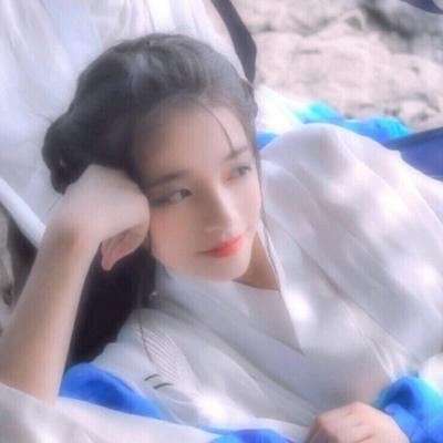 古风情侣头像一左一右 个性 高清情侣头像古风一男一女 一人一半
