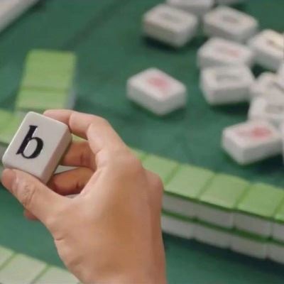 情侣头像搞笑逗比一对 左一右 逗比的情侣头像一对