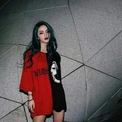 超冷酷黑暗系动漫情侣头像 高冷的暗黑系情侣头像