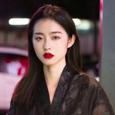 个性女孩照片真人头像 超级个性的真人头像女生
