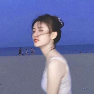 蓝色意境头像女 蓝色系仙气女头像